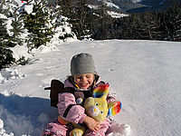 Winterwandern mit Kindern am Vitalhof Tunelhof in Weerberg